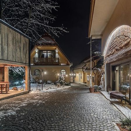Das Fort Boutique Rîşnov Extérieur photo